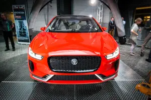 Jaguar I-Pace Concept 2017 - 75