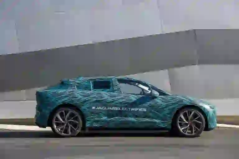 Jaguar I-Pace Concept - Test Los Angeles - 20