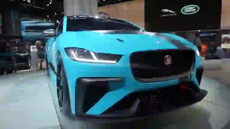 Jaguar I-Pace E Trophy Foto Live - Salone di Francoforte 2017 - 2