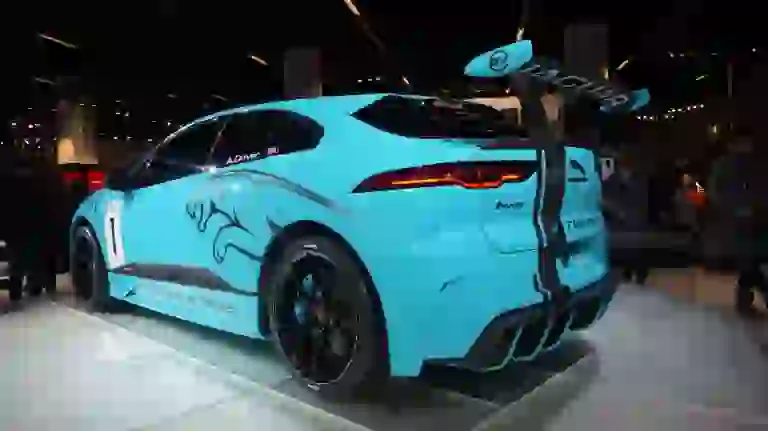 Jaguar I-Pace E Trophy Foto Live - Salone di Francoforte 2017 - 5
