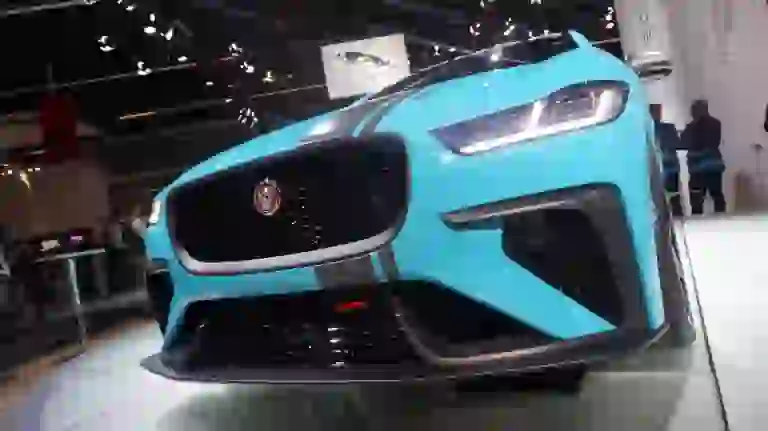 Jaguar I-Pace E Trophy Foto Live - Salone di Francoforte 2017 - 14