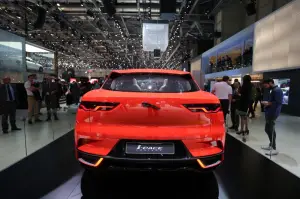 Jaguar I-Pace EV Concept - Salone di Ginevra 2017 - 8