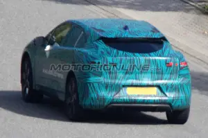 Jaguar I-Pace - Foto spia 25-08-2017