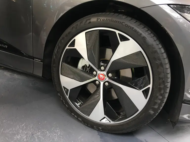 Jaguar I-PACE Parco Valentino 2018 - 1
