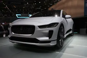 Jaguar I-Pace - Salone di Ginevra 2018 - 4