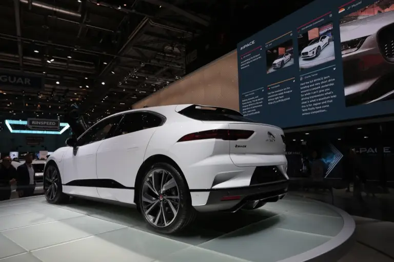 Jaguar I-Pace - Salone di Ginevra 2018 - 8