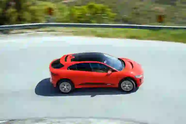 Jaguar I-Pace - test drive in anteprima - 65