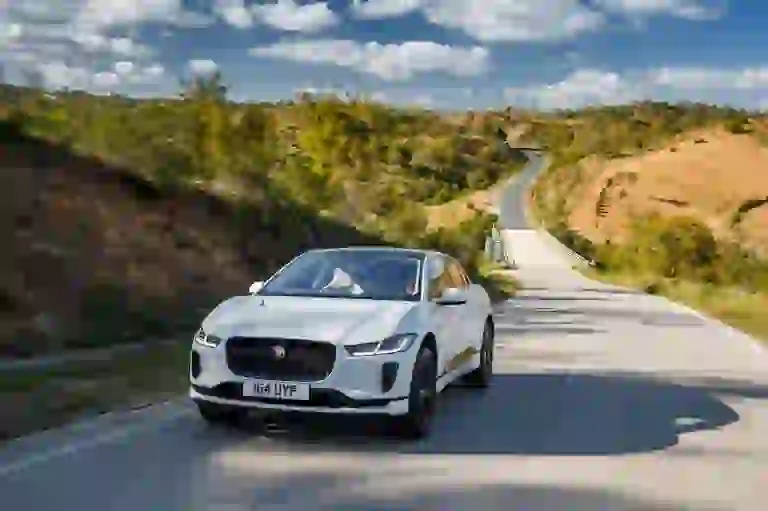 Jaguar I-Pace - test drive in anteprima - 94