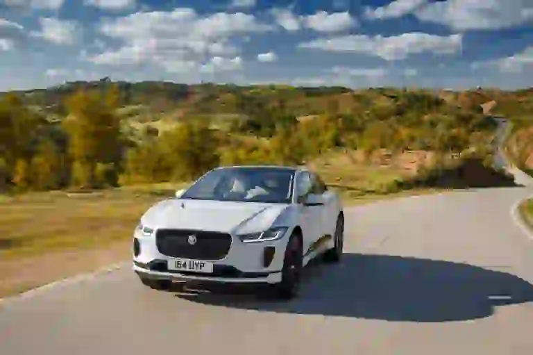 Jaguar I-Pace - test drive in anteprima - 95