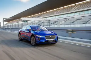 Jaguar I-Pace - test drive in anteprima