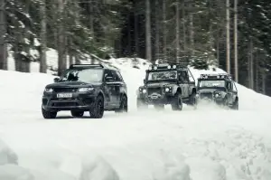 Jaguar Land Rover - le vetture protagoniste nel film SPECTRE a Francoforte