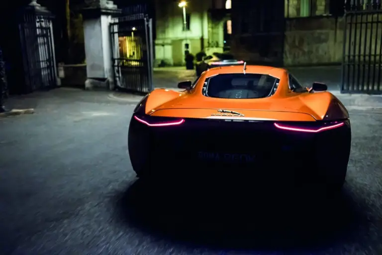 Jaguar Land Rover - le vetture protagoniste nel film SPECTRE a Francoforte - 31