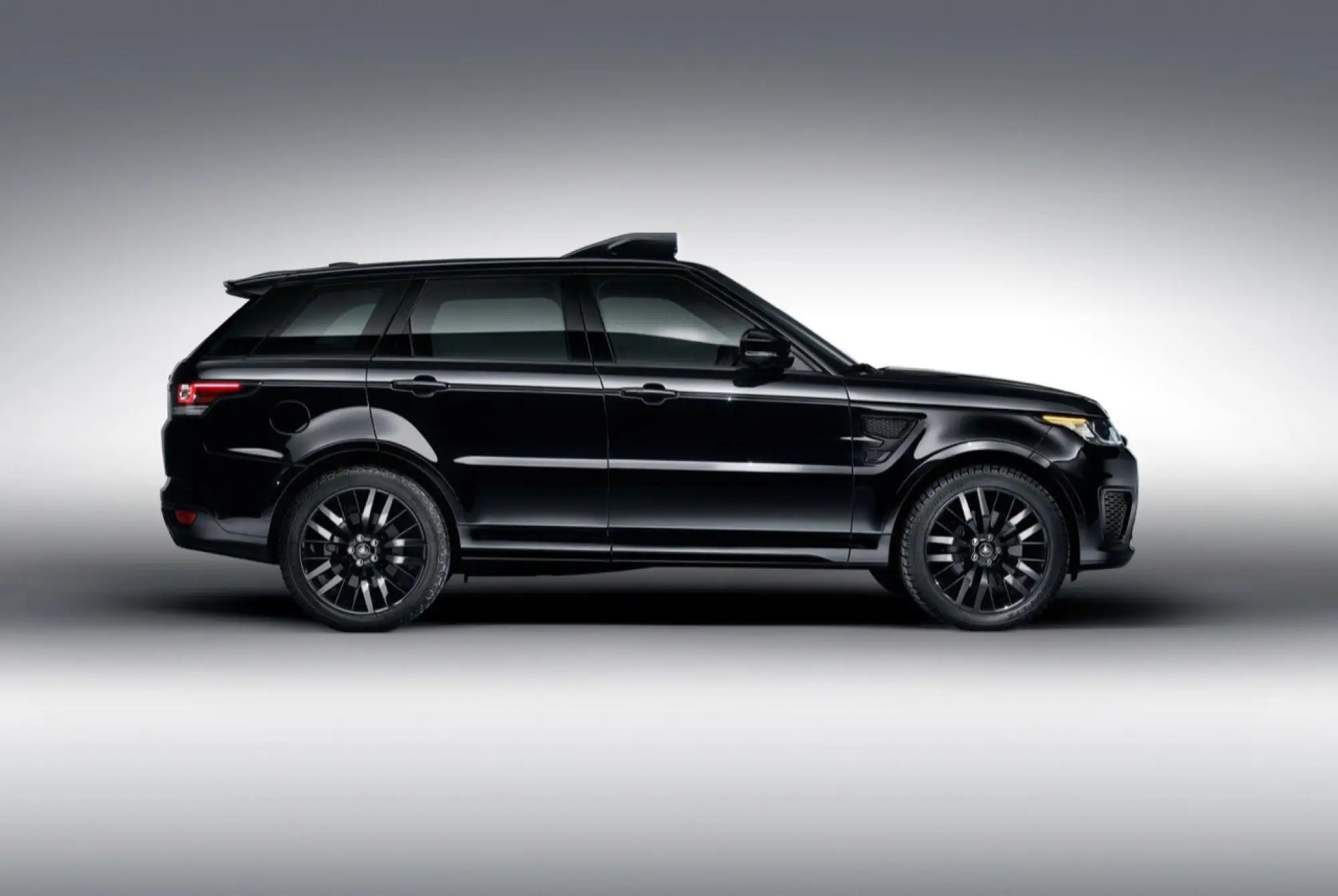 Jaguar Land Rover - le vetture protagoniste nel film SPECTRE a Francoforte - 34