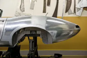 Jaguar Lightweight E-Type - 8