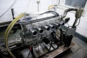 Jaguar Lightweight E-Type - 18