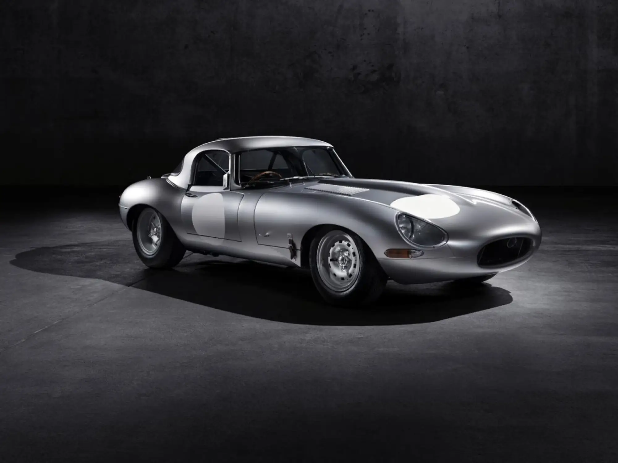 Jaguar Lightweight E-Type - 27