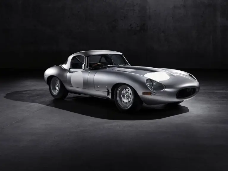 Jaguar Lightweight E-Type - 27