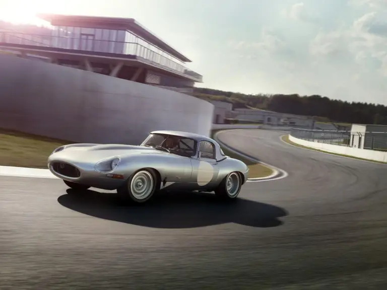 Jaguar Lightweight E-Type - 31
