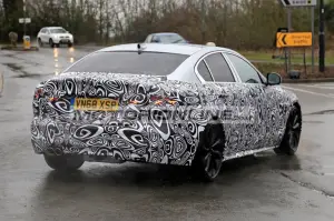 Jaguar XE facelift - Foto spia 21-12-2018 - 8