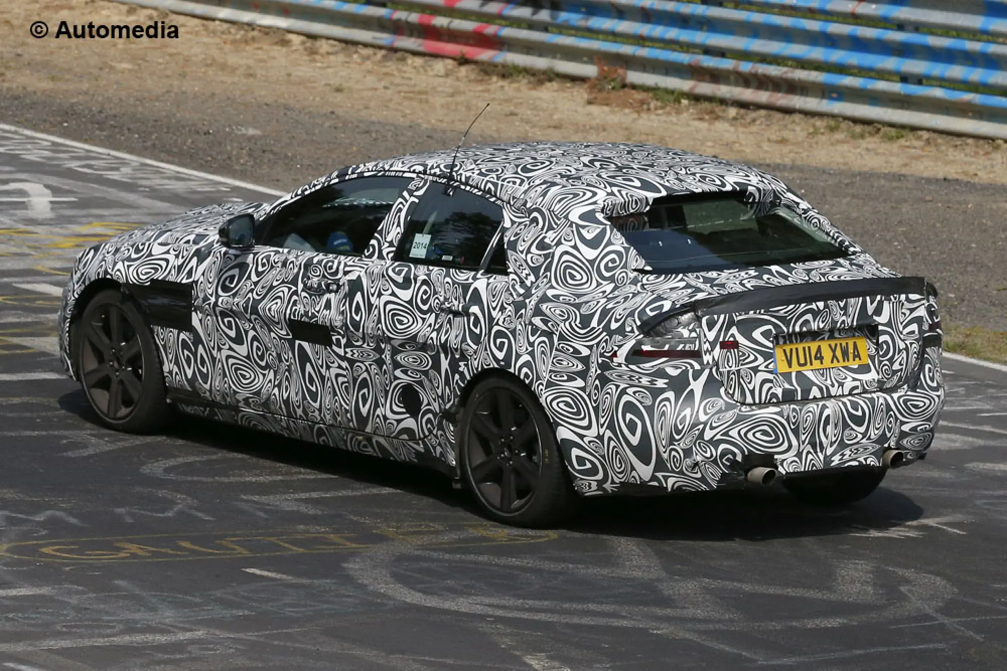 Jaguar XE - Foto spia 21-05-2014 - 5