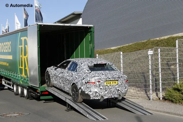 Jaguar XE - Foto spia 30-04-2014 - 2