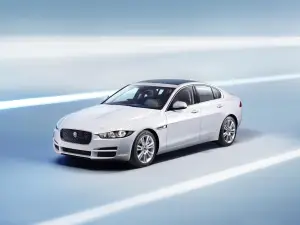 Jaguar XE - Foto ufficiali - 7