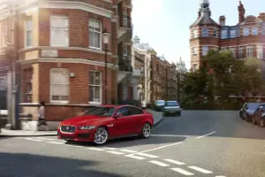 Jaguar XE - Foto ufficiali - 24