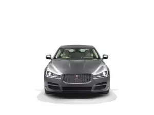 Jaguar XE - Foto ufficiali