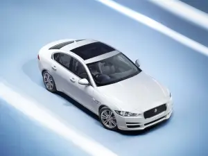 Jaguar XE - Foto ufficiali