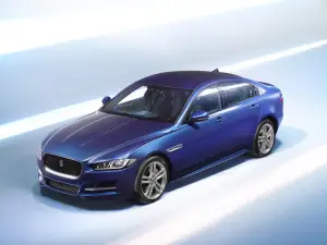 Jaguar XE - Foto ufficiali