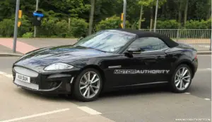 Jaguar XE Roadster - Spy shots 23-06-2011