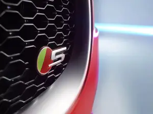 Jaguar XE S