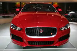 Jaguar XE - Salone di Parigi 2014