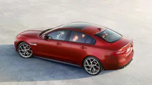 Jaguar XE - World Premiere 2014 - 10