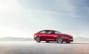 Jaguar XE - World Premiere 2014 - 15