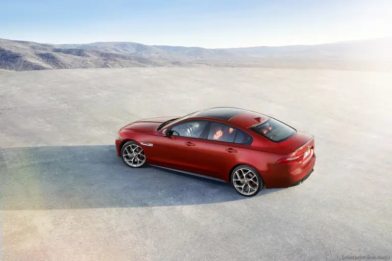 Jaguar XE - World Premiere 2014 - 20