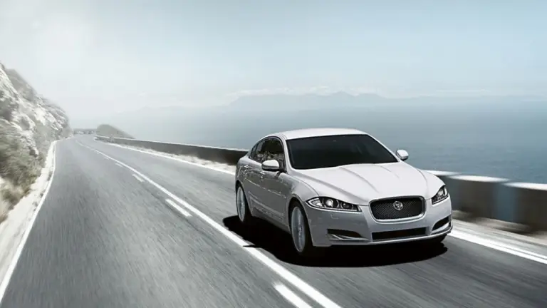 Jaguar XF 2012 - 5