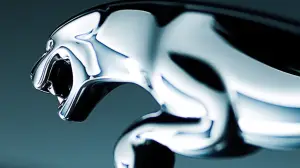 Jaguar XF 2012 - 19