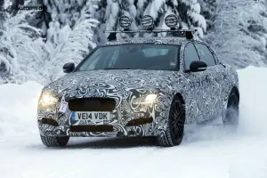 Jaguar XF 2016 - Foto spia 16-01-2015