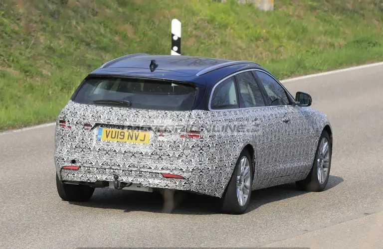 Jaguar XF 2020 - il restyling - 11