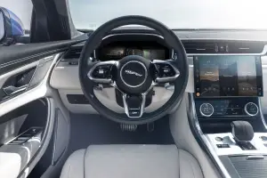 Jaguar XF 2020 - 10