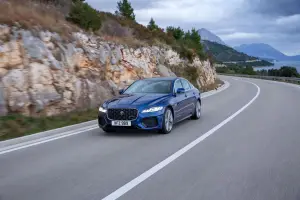 Jaguar XF 2020