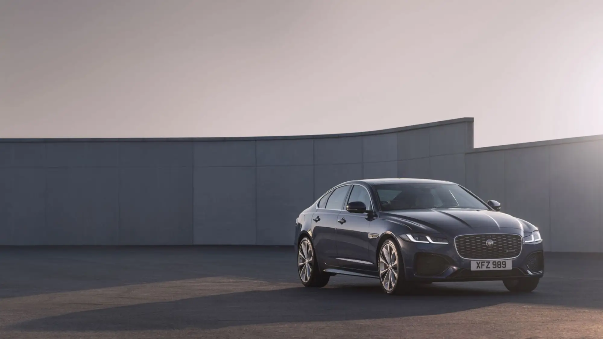 Jaguar XF 2020 - 61