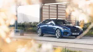 Jaguar XF 2020