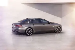 Jaguar XF 2020