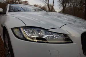 Jaguar XF AWD Prova su Strada 2016