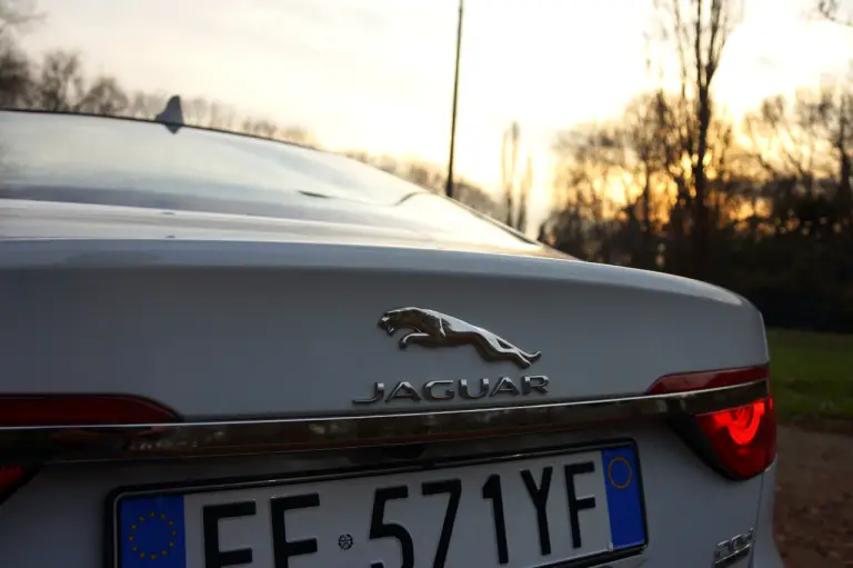 Jaguar XF AWD Prova su Strada 2016 - 24