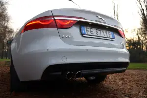 Jaguar XF AWD Prova su Strada 2016