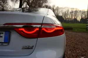 Jaguar XF AWD Prova su Strada 2016