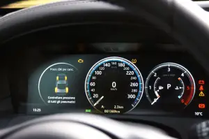 Jaguar XF AWD Prova su Strada 2016